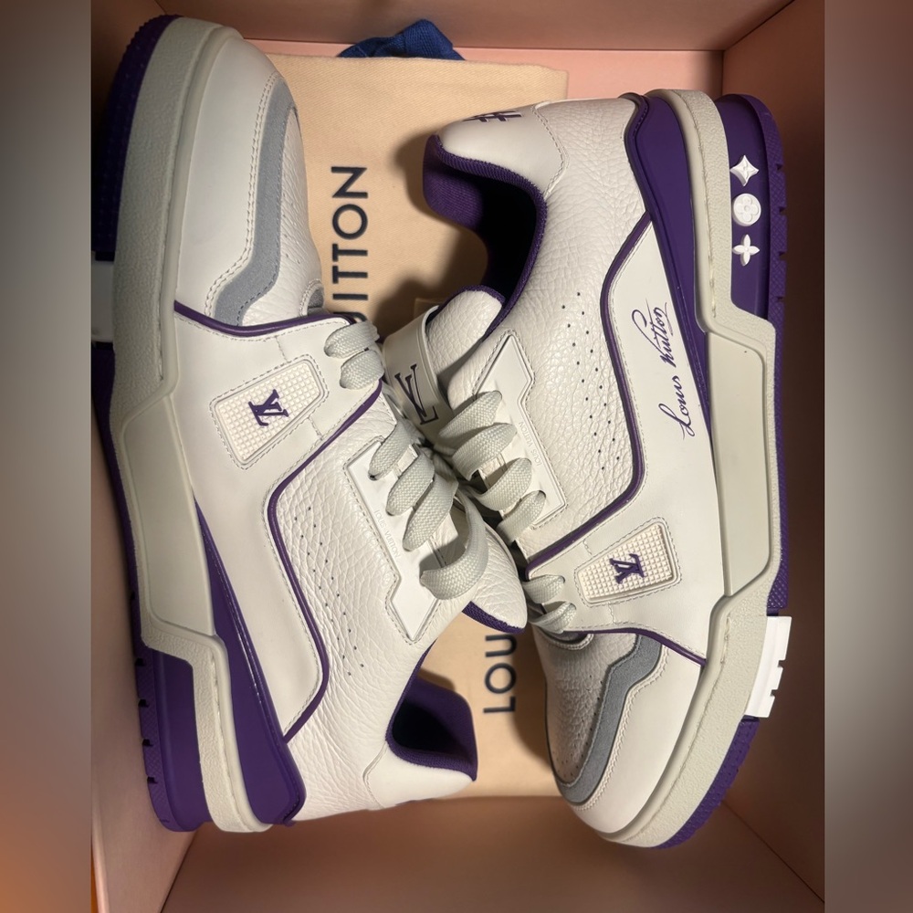 Louis Vuitton Trainer US size 9